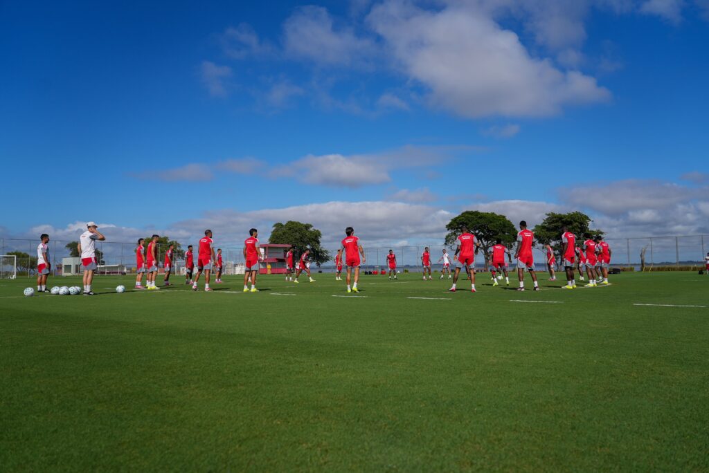 Preparação do Internacional para Enfrentar o Bahia no Brasileirão