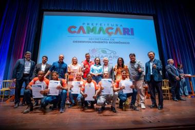 Qualificação Profissional em Camaçari: 450 Trabalhadores Certificados e Novas Oportunidades Qualificação Profissional em Camaçari: 450 Trabalhadores Certificados e Novas Oportunidades