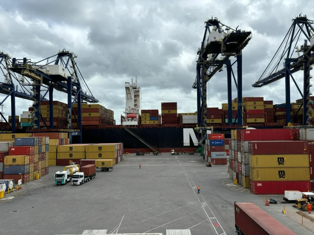 Queda de 23,2% nas Exportações da Bahia em Fevereiro: Impactos e Análises Queda de 23,2% nas Exportações da Bahia em Fevereiro: Impactos e Análises