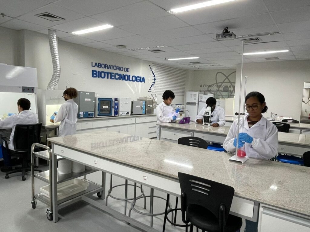 Senai Bahia: Inscrições Abertas para 230 Vagas em Cursos de Pós-Técnico com Bolsas de Estudo Senai Bahia: Inscrições Abertas para 230 Vagas em Cursos de Pós-Técnico com Bolsas de Estudo