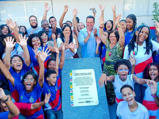 Vice-Governador Geraldinho Inaugura Colégio de Tempo Integral em Salvador