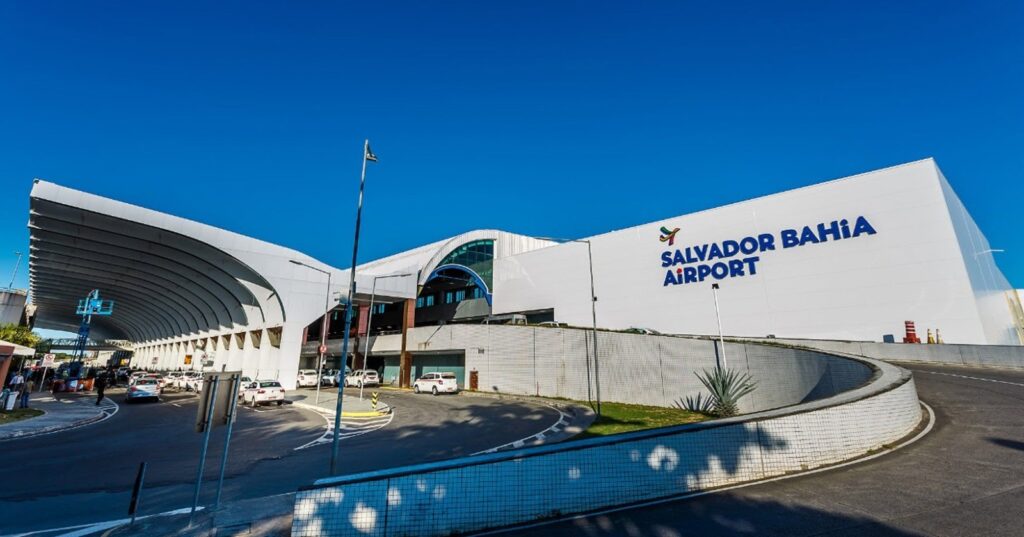 Aeroporto de Salvador testa novo sistema de cancelas para embarque e desembarque com 10 minutos de t