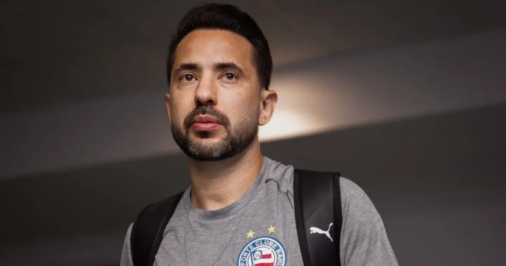 Bahia Homenageia Everton Ribeiro com Mosaico Emocionante Após Vitória Contra Câncer