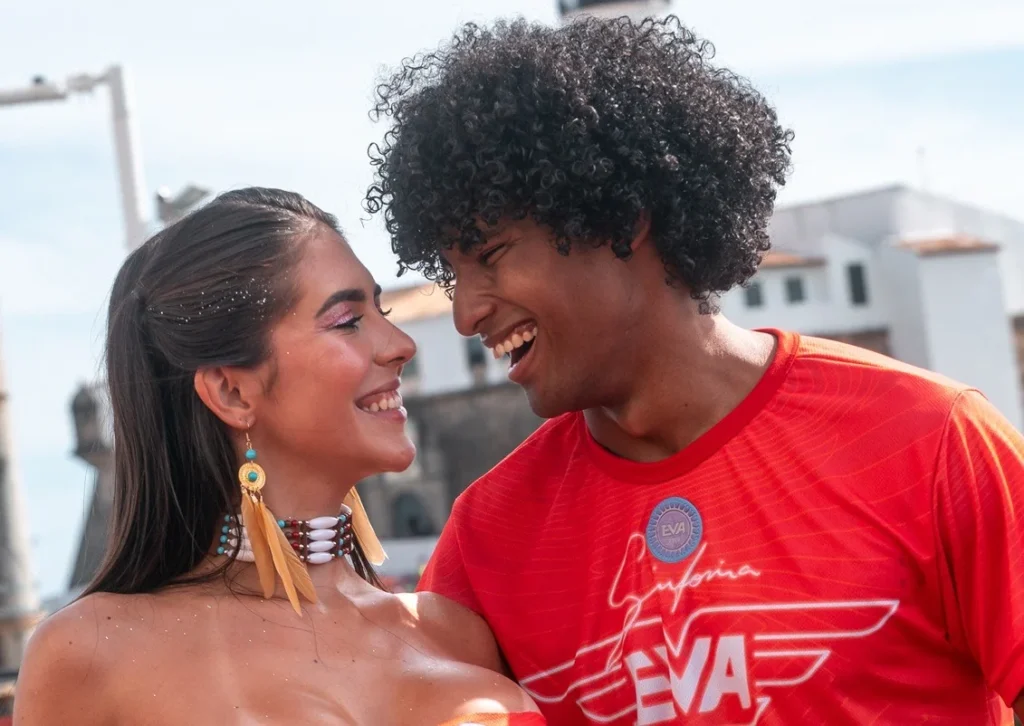 Banda EVA Lança Novidade: ‘Open Bar de Beijo’ e Celebra o Carnaval Banda EVA Lança Novidade: 'Open Bar de Beijo' e Celebra o Carnaval