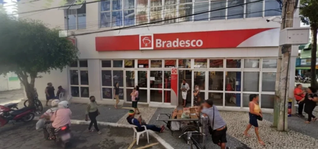 Bradesco (BBDC4) se Aproxima de Máximas Históricas com Fluxo Comprador Forte