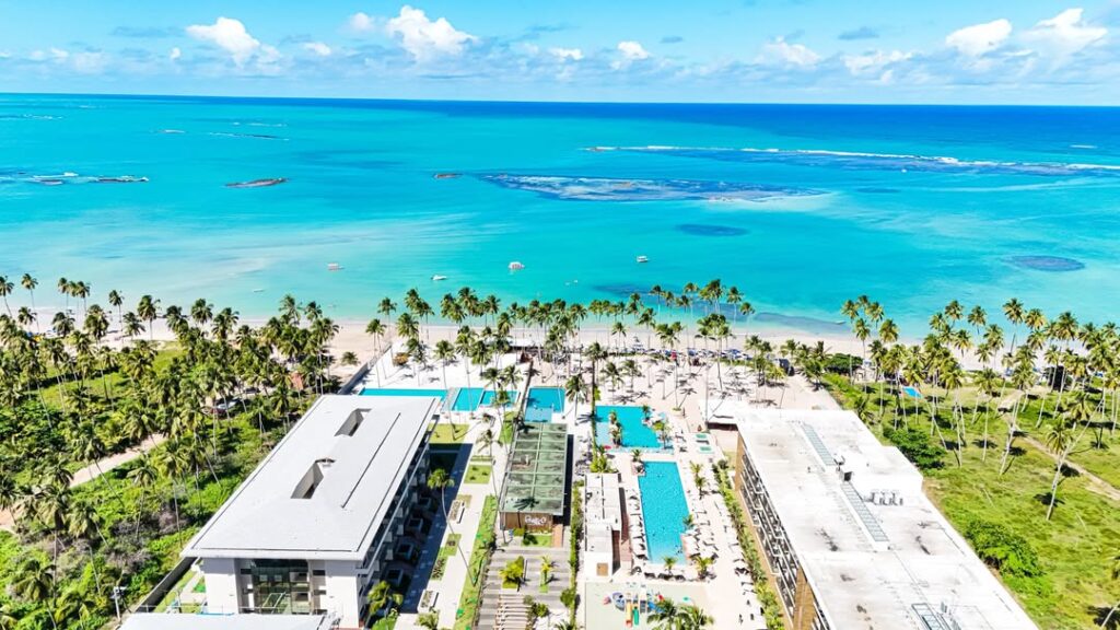 Crédito Alavanca o Crescimento do Turismo em Alagoas: Uma Década de Ouro Crédito Alavanca o Crescimento do Turismo em Alagoas: Uma Década de Ouro