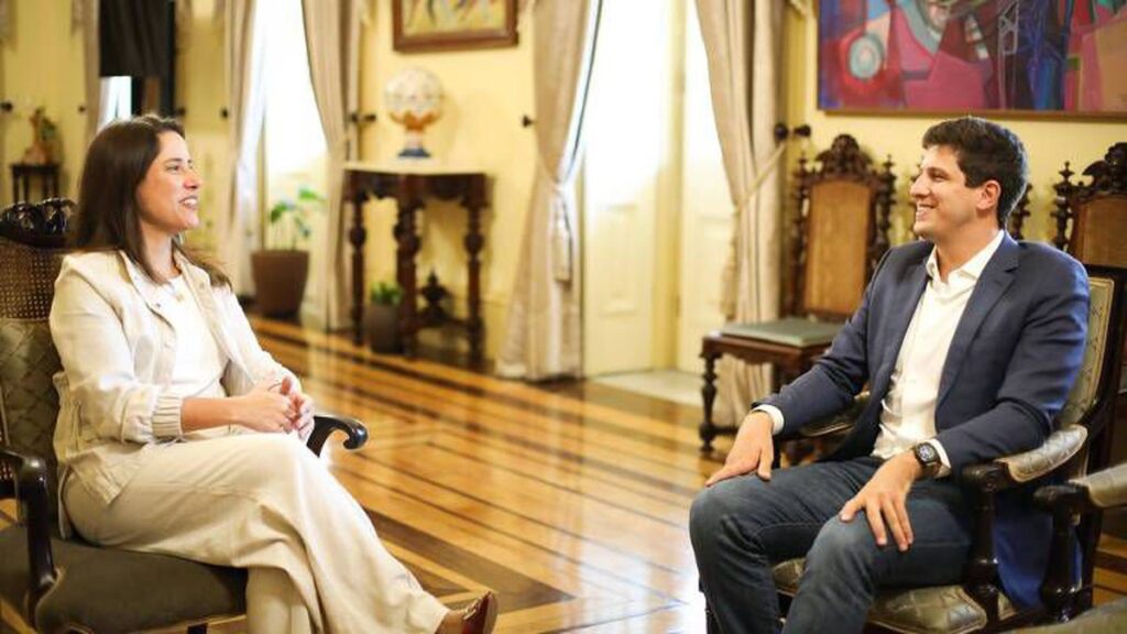 Empate na Corrida Eleitoral: Raquel Lyra e João Campos com 35,4% em Pesquisa para Governo de PE Empate na Corrida Eleitoral: Raquel Lyra e João Campos com 35,4% em Pesquisa para Governo de PE