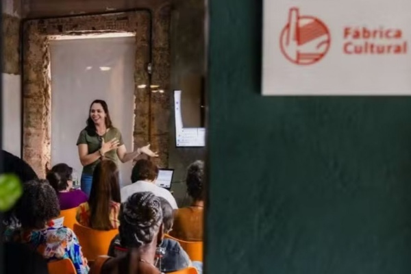 Fábrica Cultural: Cursos e Serviços Gratuitos para Mulheres Empreendedoras até Julho Fábrica Cultural: Cursos e Serviços Gratuitos para Mulheres Empreendedoras até Julho