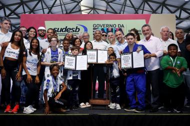 Governo da Bahia Anuncia Investimento Recorde de R$ 120 Milhões para o Esporte em 2026