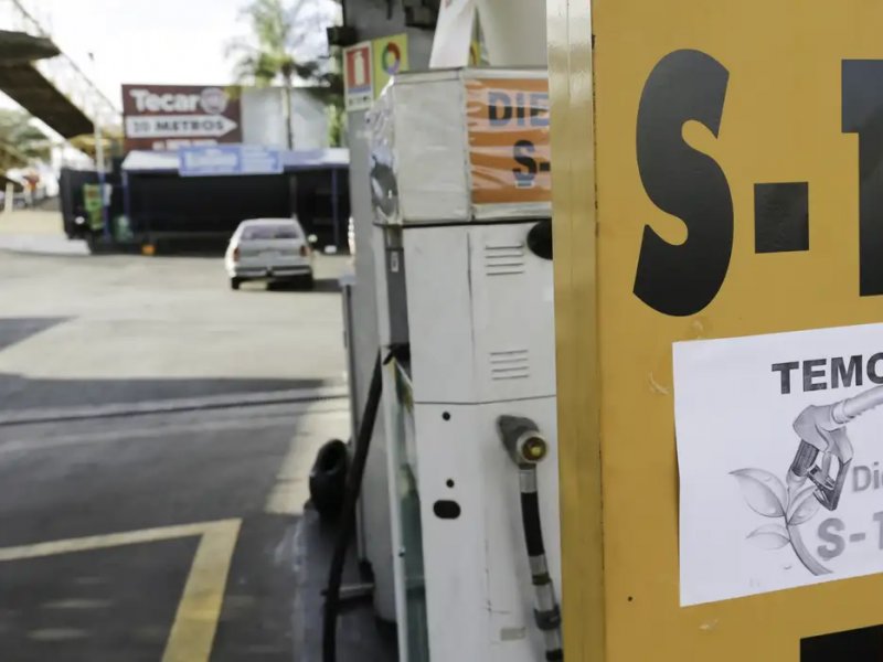 Governo Implementa Medidas para Combater Alta dos Combustíveis e Proteger Consumidores Governo Implementa Medidas para Combater Alta dos Combustíveis e Proteger Consumidores