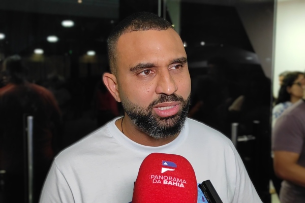 Heber Santana se Filia ao MDB e Reforça Estratégia Política na Bahia Heber Santana se Filia ao MDB e Reforça Estratégia Política na Bahia