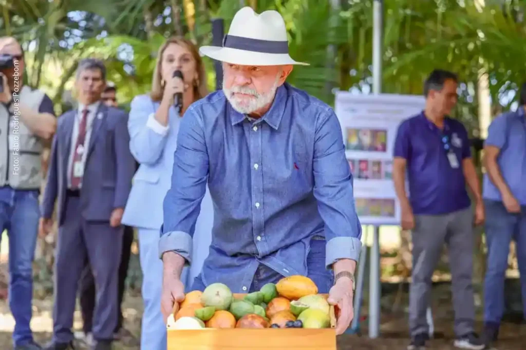 Lula Defende Qualidade do Agro Brasileiro para Expandir Exportações e Valoriza Embrapa