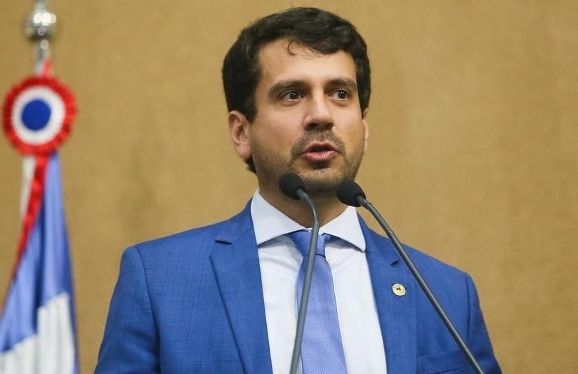 Manuel Rocha Celebra Aprovação de Lei sobre Percentuais de Cacau em Chocolates