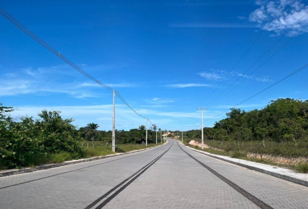 Nova Avenida Impulsiona Turismo Religioso e Acesso à Cidade Santa em Dias D’Ávila