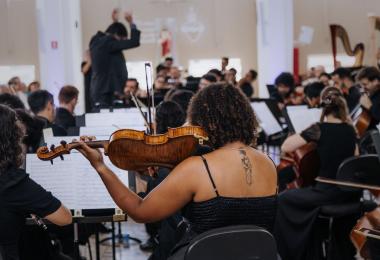 Orquestra Sinfônica da Bahia Promove Concurso Para Jovens Talentos Musicais Orquestra Sinfônica da Bahia Promove Concurso Para Jovens Talentos Musicais