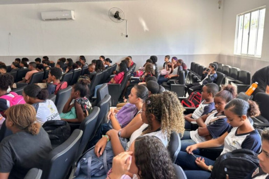 Palestra sobre Educação Digital: Aprendizado Seguro no Colégio 29 de Maio