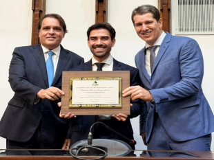 Prefeito Júnior Marabá Reconhece Zé Cocá como Gigante da Política Baiana Prefeito Júnior Marabá Reconhece Zé Cocá como Gigante da Política Baiana