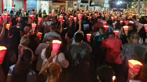 Procissão do Fogaréu Aquece o Turismo Religioso em Serrinha Procissão do Fogaréu Aquece o Turismo Religioso em Serrinha