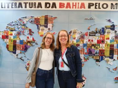 Professores da Rede Estadual Celebram a Literatura na Bienal do Livro da Bahia 2026