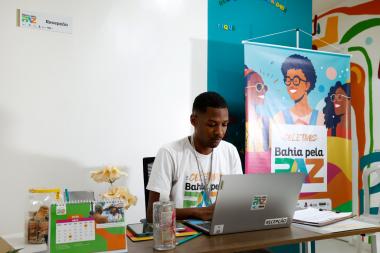 Programa Bahia pela Paz: Transformando Vidas de Jovens em Comunidades Periféricas