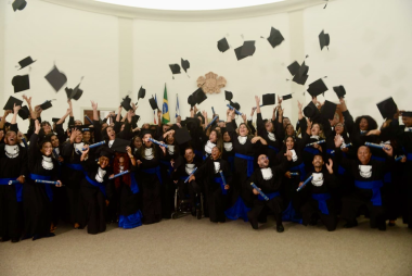 UFBA e Governo da Bahia Formam 134 Novos Profissionais para o Turismo