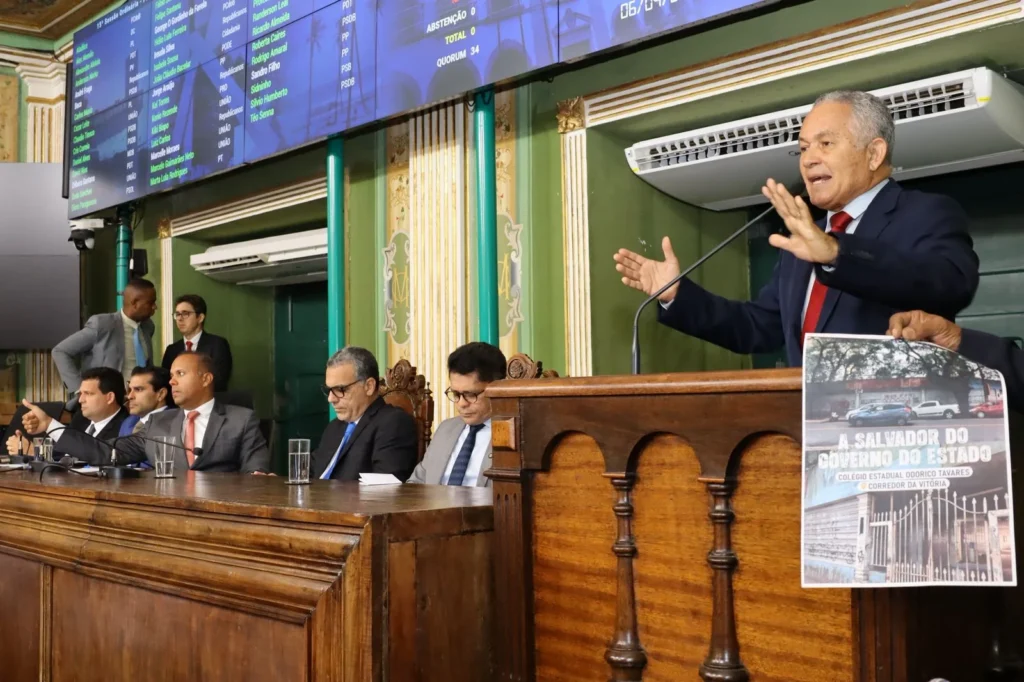 Vereador Denuncia Abandono de Equipamentos Públicos em Salvador Vereador Denuncia Abandono de Equipamentos Públicos em Salvador