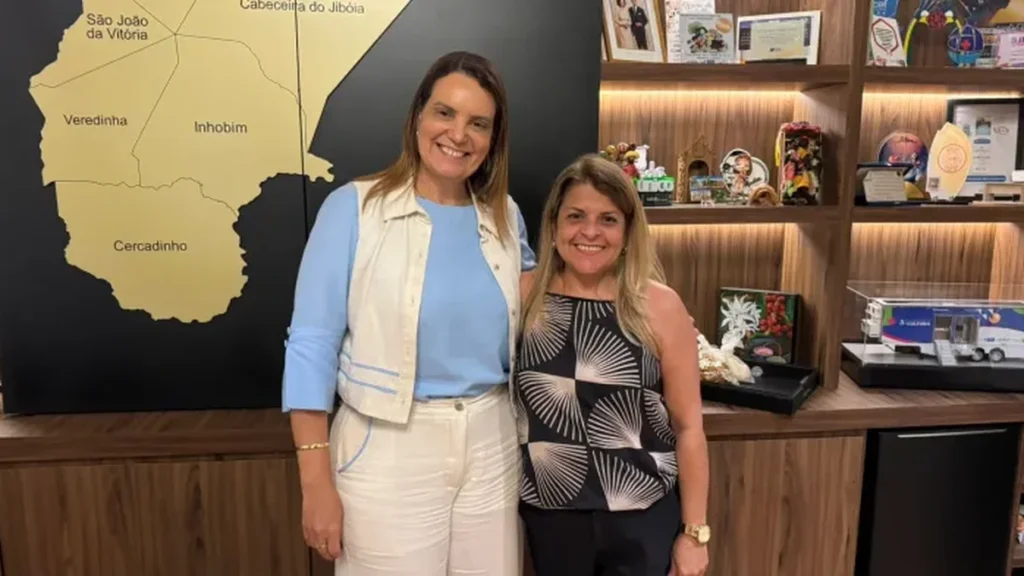 Lorena Andrade assume Secretaria de Saúde da Bahia e reforça compromisso com gestão eficaz e humaniz