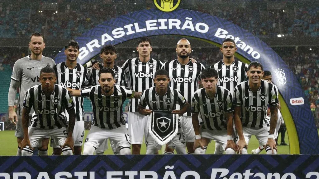 Botafogo sofre virada para o Bahia e amplia dúvidas antes da pausa da Copa do Mundo