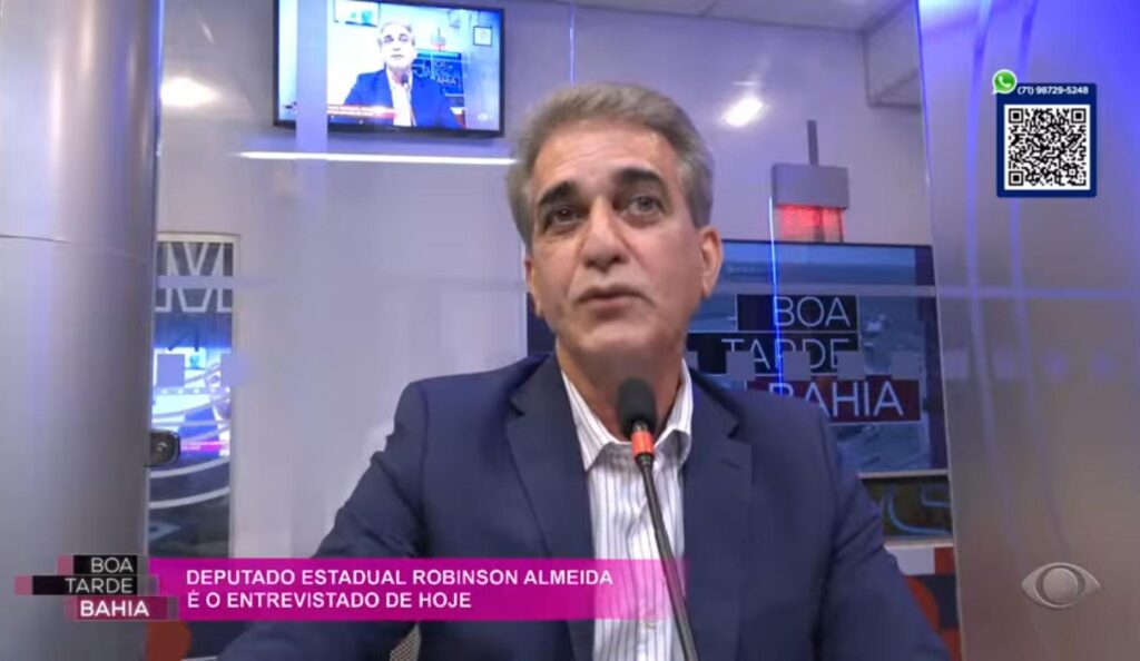 ACM Neto Enfrenta Desafio Eleitoral: Lula é Obstáculo Intransponível, Afirma Robinson Almeida