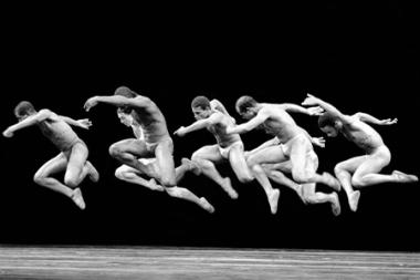 Balé Teatro Castro Alves Lança Convocatória para Pesquisa de Memórias de 45 Anos