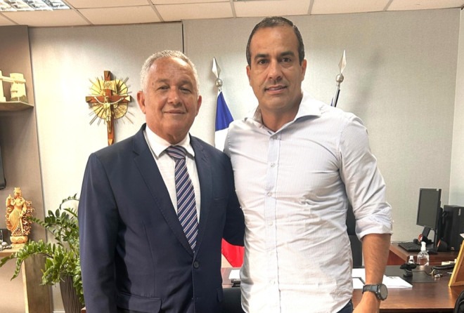 Bruno Reis sanciona lei que institui política de conscientização sobre epilepsia em Salvador