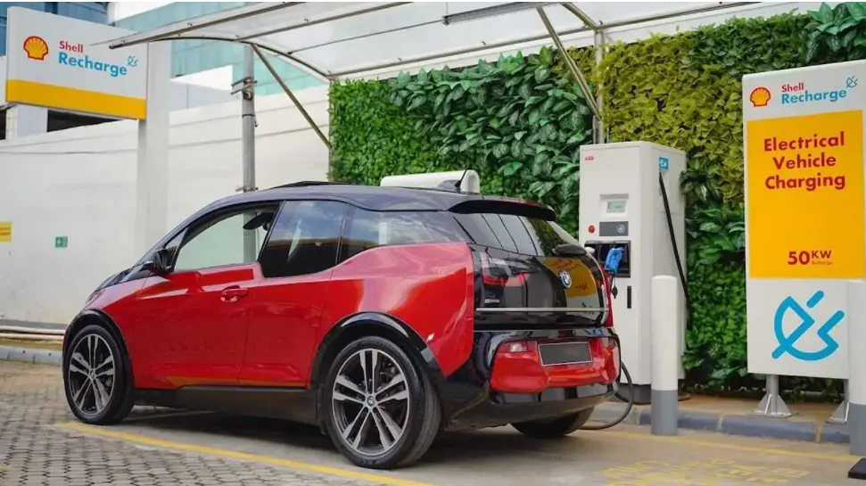 Crescimento de 184% nas Vendas de Carros Elétricos no Brasil Impulsionado pela Alta do Petróleo