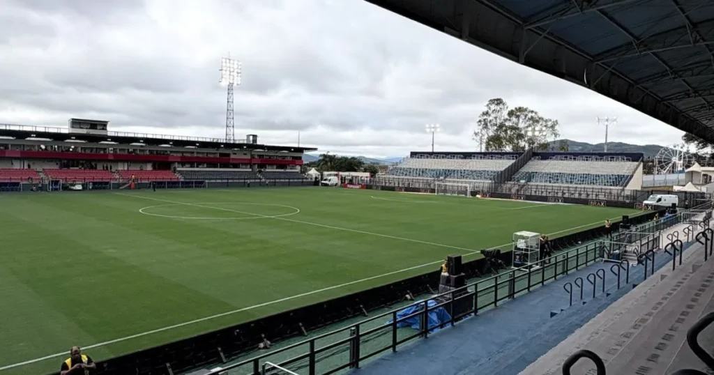 São Paulo e Bahia se Enfrentam: Escalações e Como Assistir ao Jogo do Brasileirão