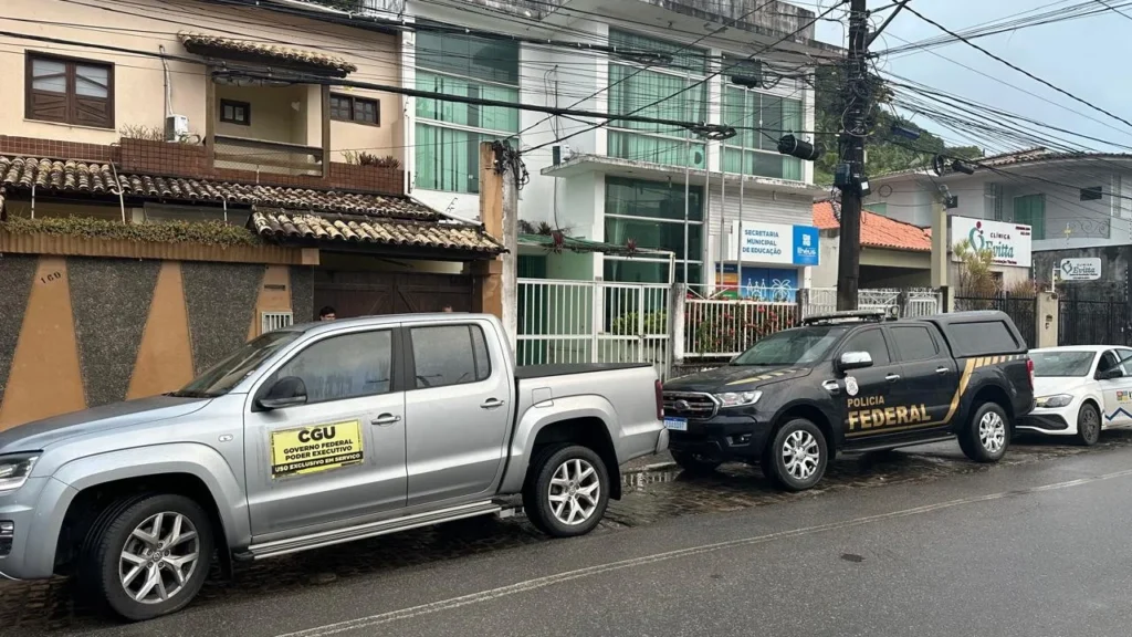 PF investiga desvio de R$ 1,7 milhão em contrato emergencial da merenda escolar em Ilhéus PF investiga desvio de R$ 1,7 milhão em contrato emergencial da merenda escolar em Ilhéus