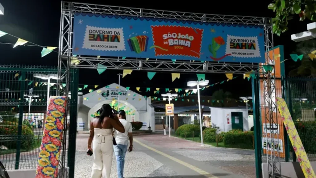São João em Itapuã 2024: Cultura Viva e Comércio Local em Alta