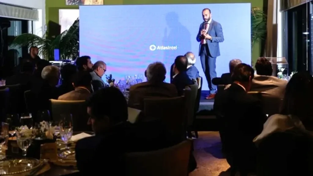 Lideranças debatem economia e eleições em Salvador com foco em desafios e futuro político