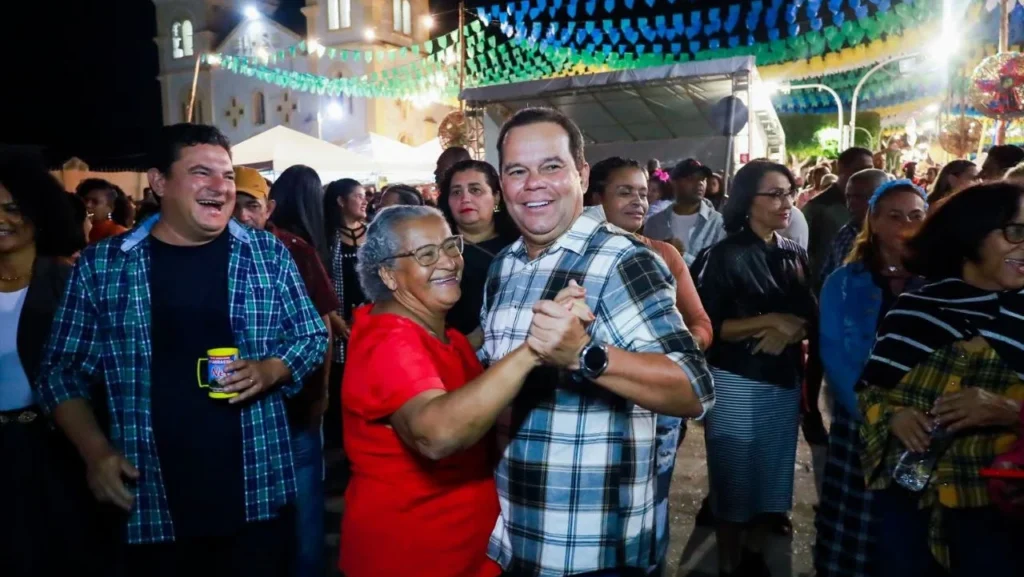 Geraldo Júnior Valoriza Festejos Juninos em Irará e Pedrão e Destaca Benefícios para Turismo e Economia Geraldo Júnior Valoriza Festejos Juninos em Irará e Pedrão e Destaca Benefícios para Turismo e Economia