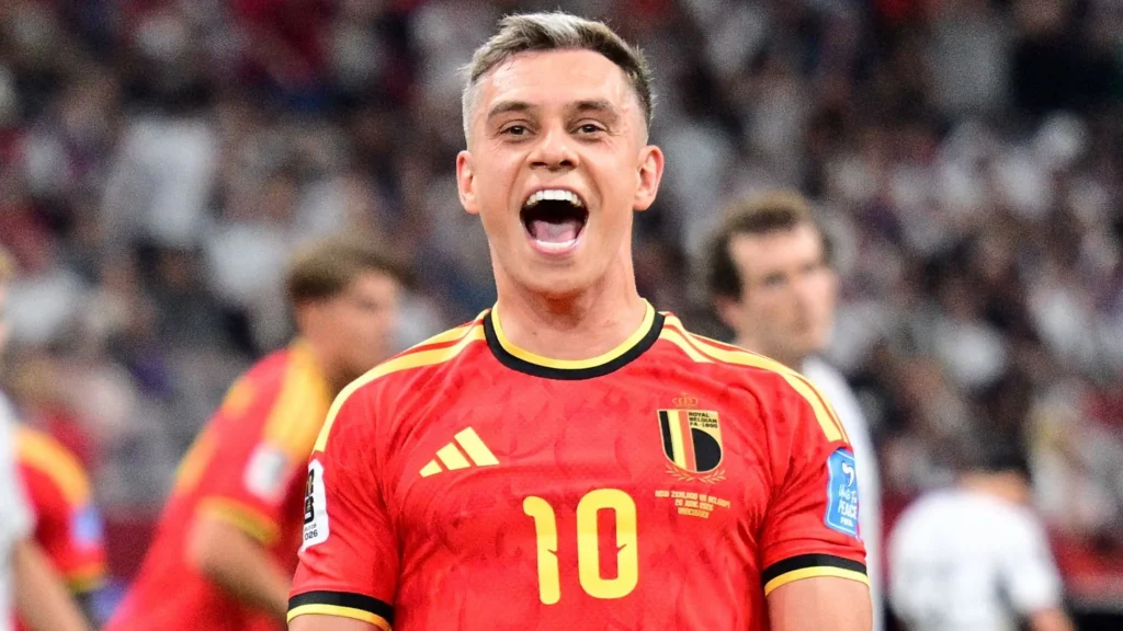 Beşiktaş mira Leandro Trossard e goleiro Nübel em contratações de peso para 2024