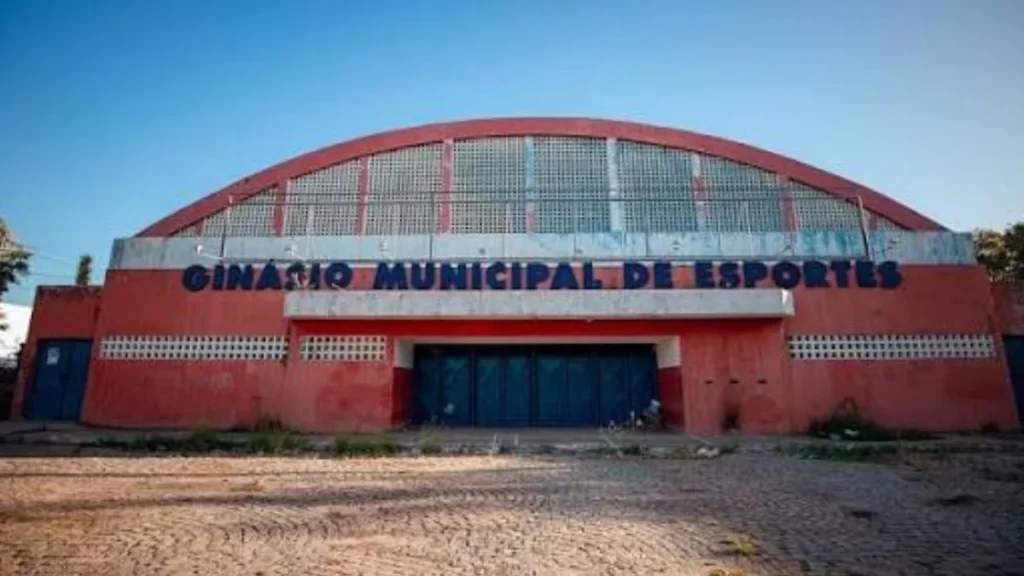 Sudesb lança licitação para reforma do Ginásio de Esportes de Lauro de Freitas