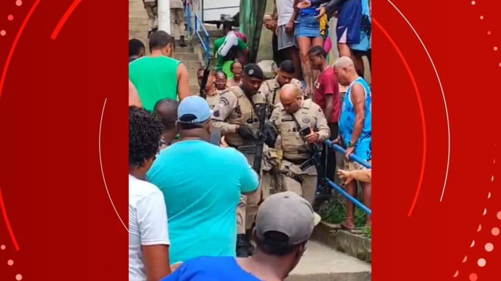 Operação prende seis PMs investigados por mortes de jovem e adolescente em Salvador