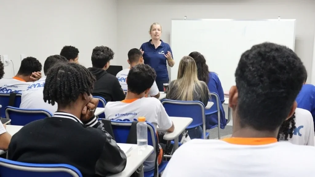 Senac oferece mais de 1.000 vagas gratuitas para cursos técnicos na Bahia