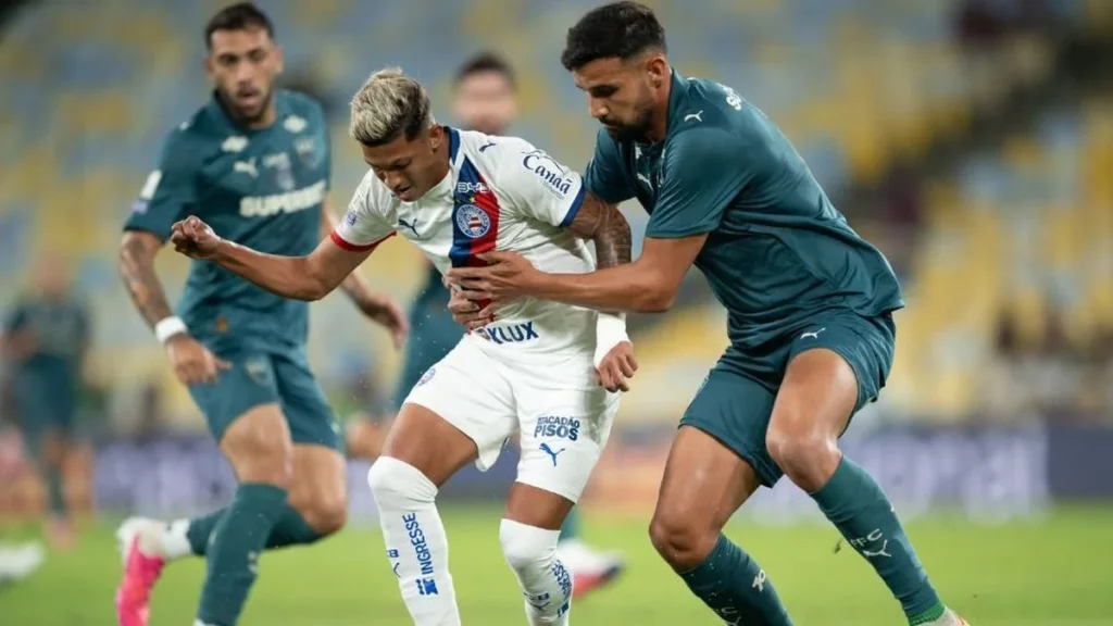 Ronaldo Brilha e Garante Empate do Bahia Contra o Fluminense no Maracanã