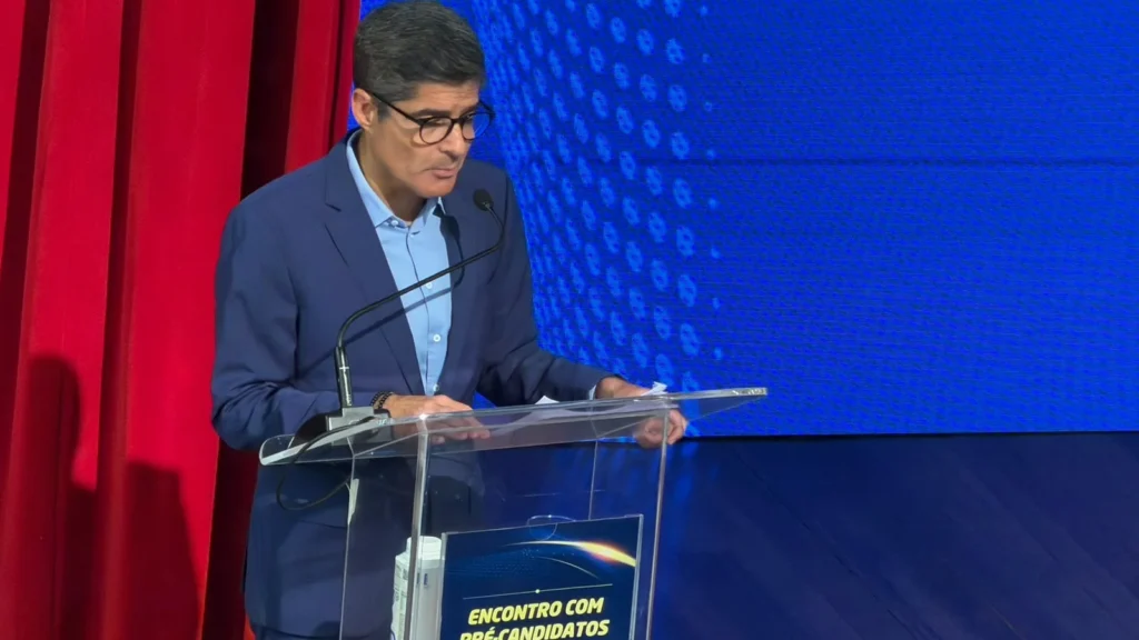 ACM Neto destaca turismo como motor estratégico para a economia da Bahia